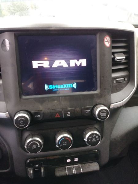 2022 RAM2500 8.4 INCH MULTIMEDIA DISPLAY SCREEN. PART NUMBER 68453843AG