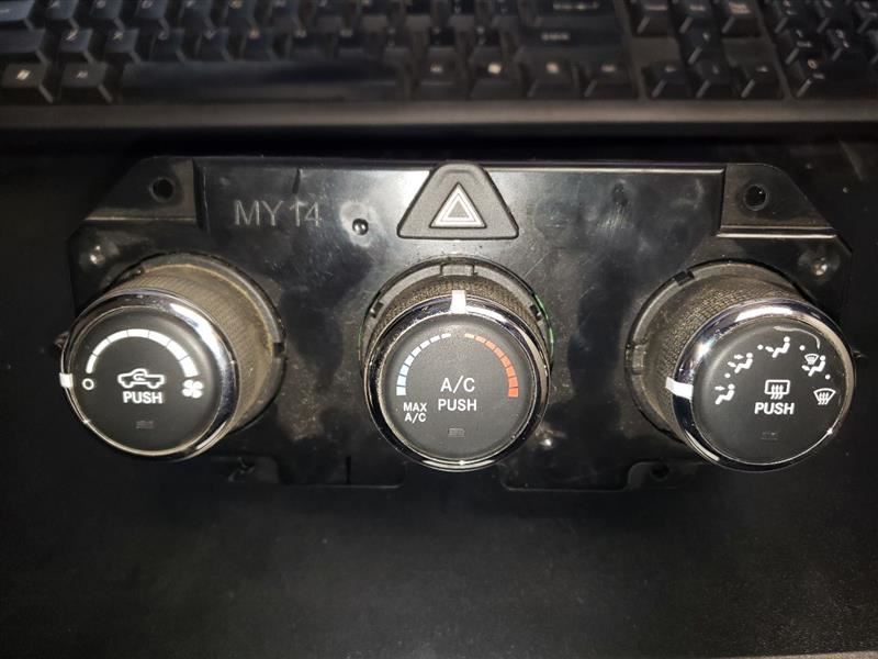 2017 RAM1500 AC TEMP CONTROLS. PART NUMBER 68268130AA