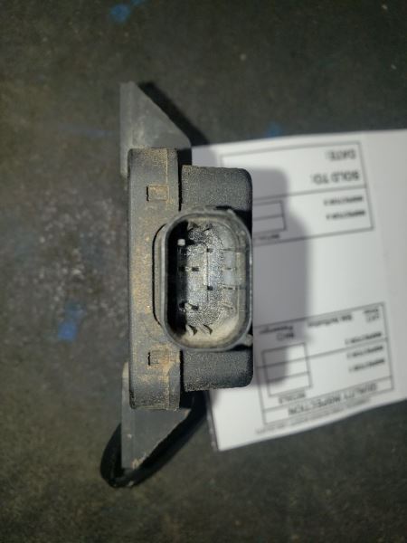 RAM2500 TIRE PRESSURE MONITORING SYSTEM MODULE (TPMS). PART NUMBER 68069576AA