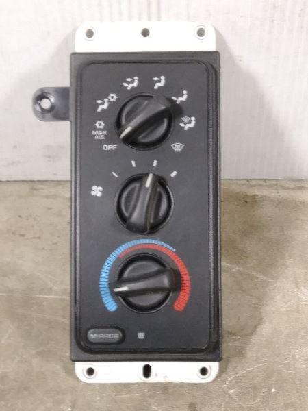 2001 RAM1500 AC TEMP CONTROLS. PART NUMBER 55056702AD