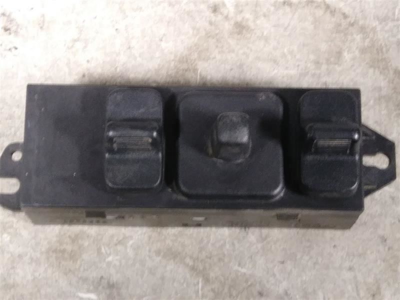 1998 DODGE RAM2500 DRIVER POWER SEAT SWITCH. PART NUMBER 4373666