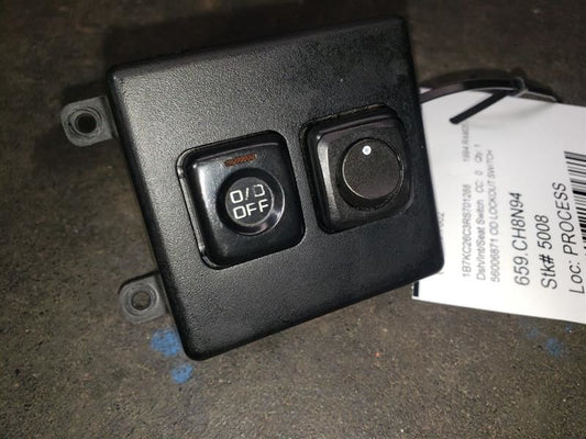 1994 DODGE RAM2500 OVERDRIVE LOCKOUT SWITCH. PART NUMBER 56006871