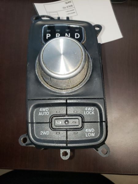 2014 DODGE RAM1500 AUTOMATIC TRANSMISSION SHIFT CONTROLS. PART NUMBER 56054275AE